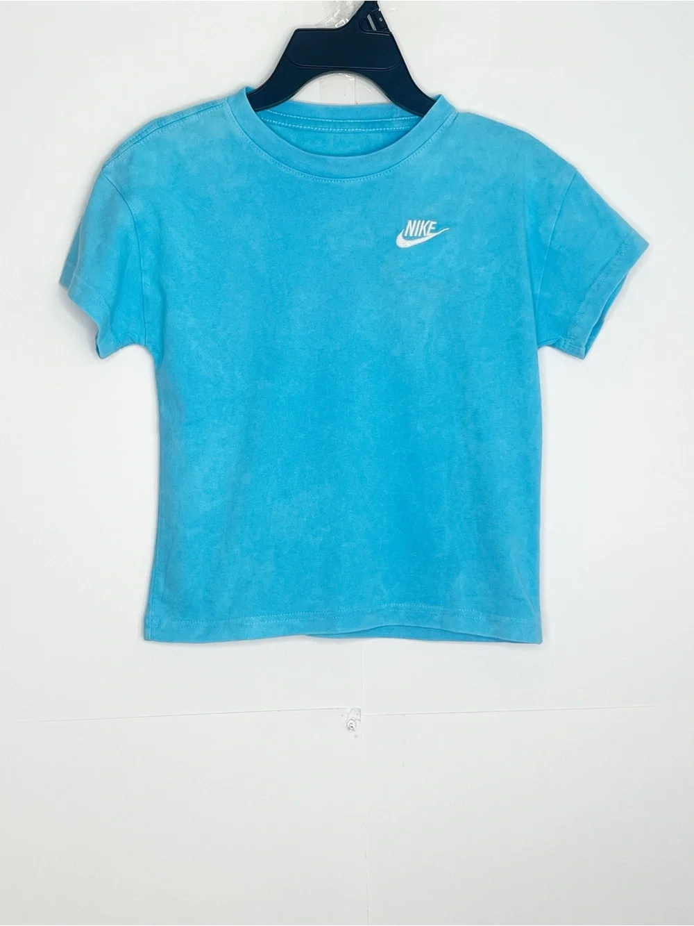 Nike Kids The Nike Tee Size XS